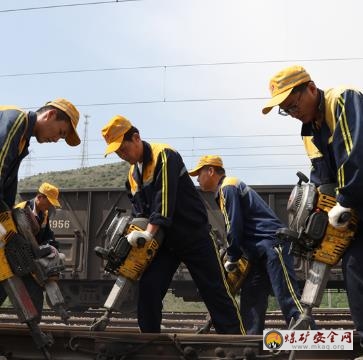 紅檸鐵路公司實現安全生產3000天