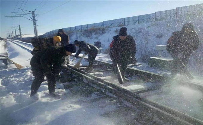 國家能源集團大雁公司：迎風戰雪保供應