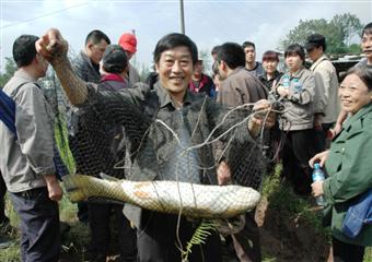 達竹煤電集團石板選煤發電廠舉行釣魚比賽