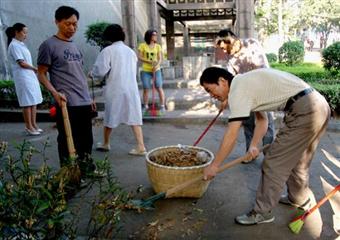 攀煤總醫院以實際行動迎接市創建國家衛生城的複檢