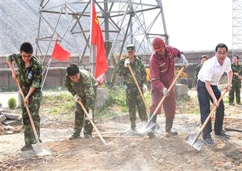 大淑村礦黨微閃耀喜迎“七一”