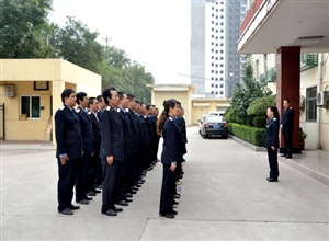 陝煤化澄合鐵運分公司舉行軍事會操表演