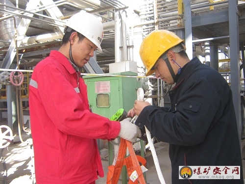 甲醇廠合成二車間嚴抓細管助力安全生產