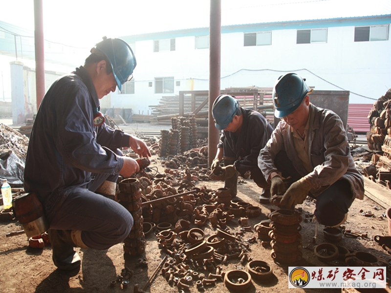 孔莊煤礦“青工修舊利廢基地”再創新佳績