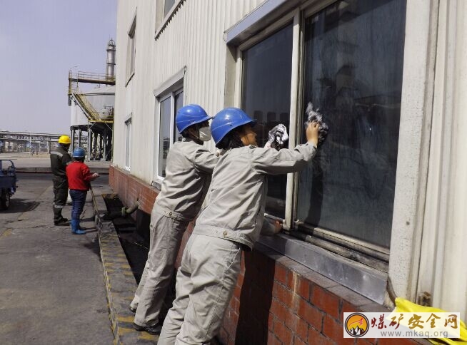 甲醇廠 氣化一車間工會開展巾幗每天“一小時”活動