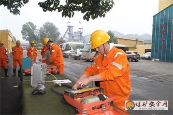 鄭煤大平礦舉行救護工技術比武