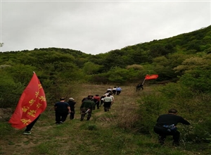 崔家溝煤礦崗位練兵豐富多彩 行政運銷部門開展“飲水思源、苦練精兵”拉練活動