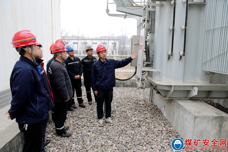 搏擊煤海顯身手——記招賢礦業“三基建設優秀班組”機電部運轉隊